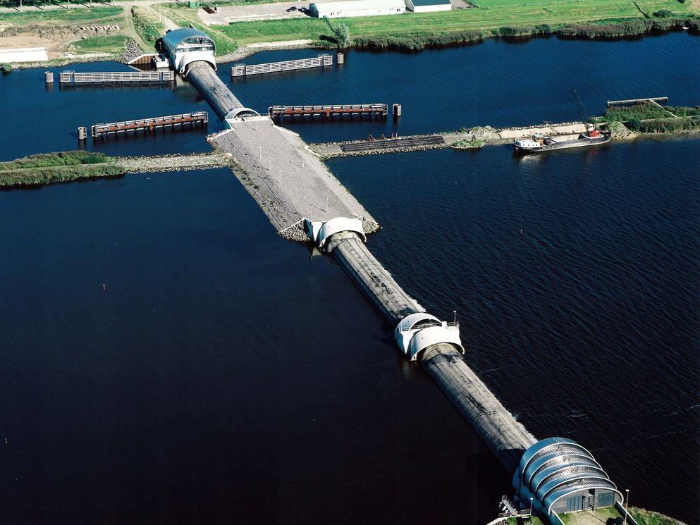 Inflatable Barrier Ramspol, the Netherlands