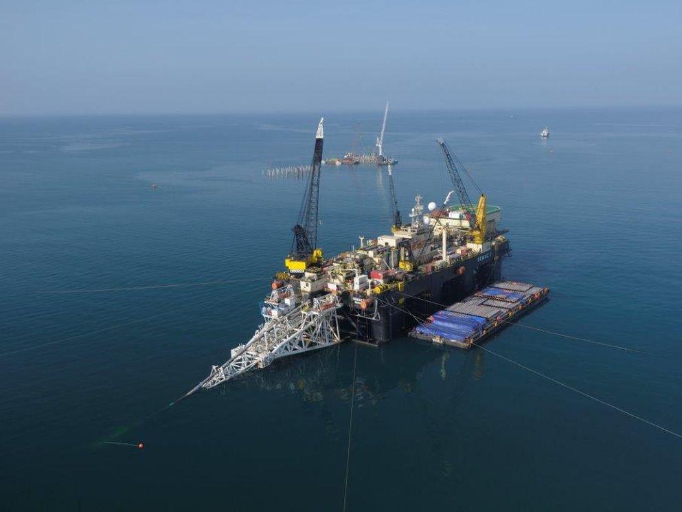 LNG and Condensate Loading Jetty, Papua New Guinea