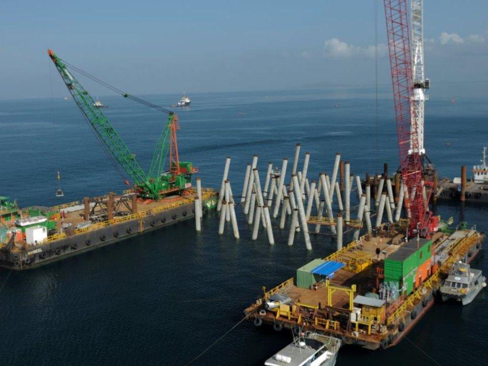 LNG and Condensate Loading Jetty, Papua New Guinea